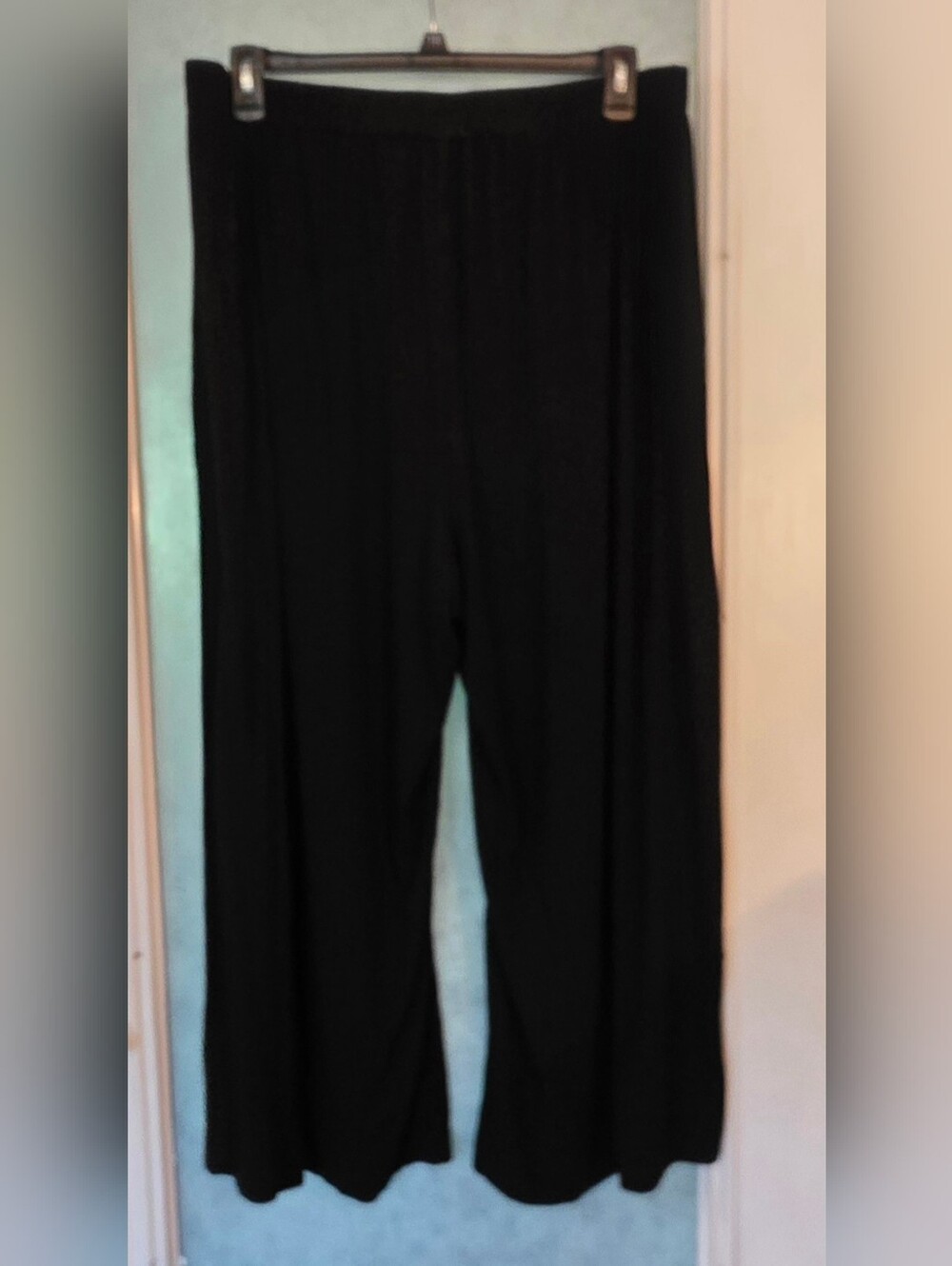 BloomChic Supersoft Essentials Button Detail Wide Leg 22/24 - Picture 3 of 5